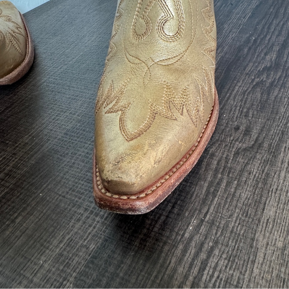 Ariat Women's Dixon Western Booties - Picture 12 of 15